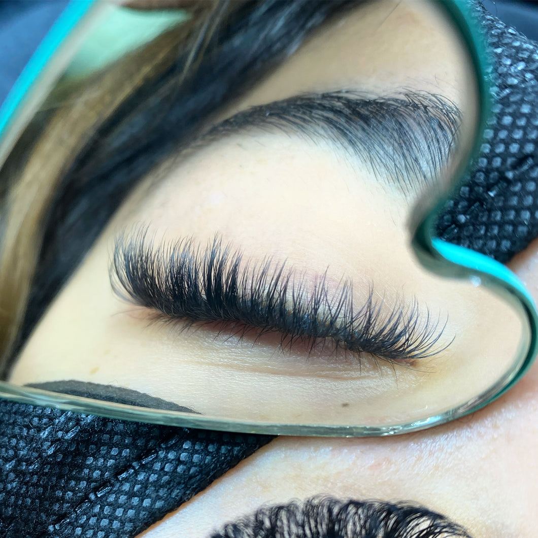 Intro into Eyelash Extensions (One On One)